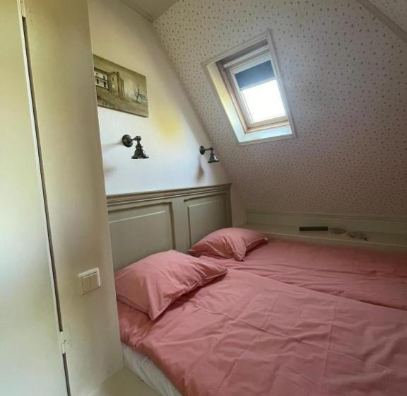 Номер Deluxe с Балконом, Boven Langs