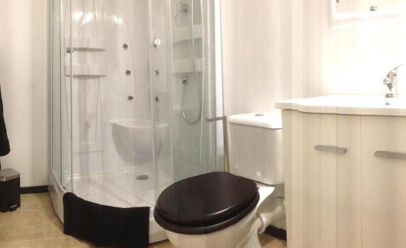 Номер Стандарт Вид на Горы, Domestival