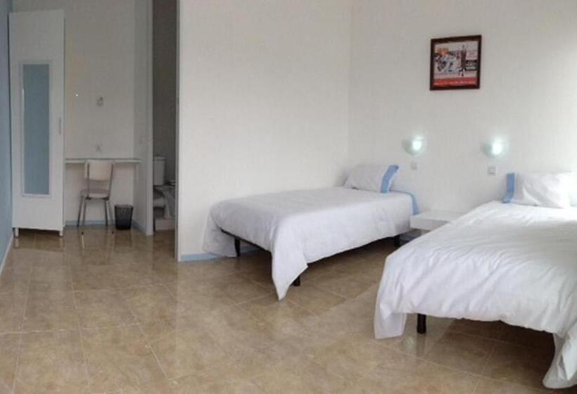 Номер Стандарт Адаптированный для Инвалидов, Domestival