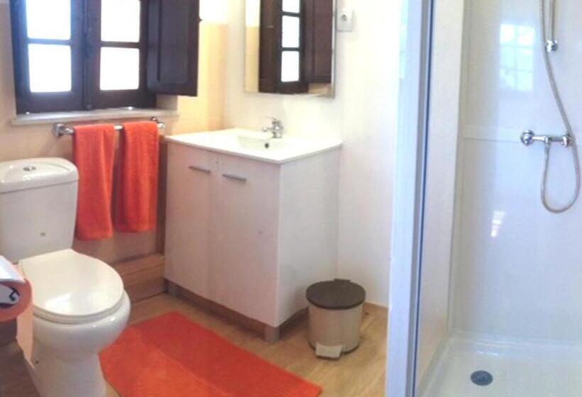 Номер Стандарт Вид на Бассейн, Domestival