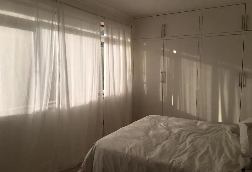 バス共有のスタンダードルーム, Private Luxury Retreat