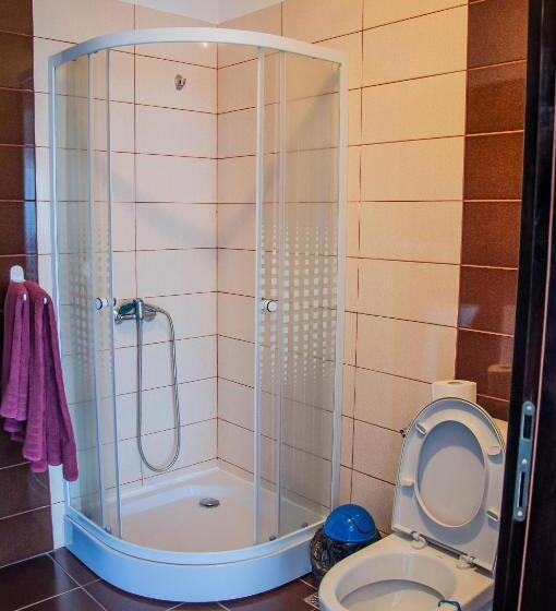 Номер Стандарт Вид на Горы, Pensiunea Drumul Voievozilor