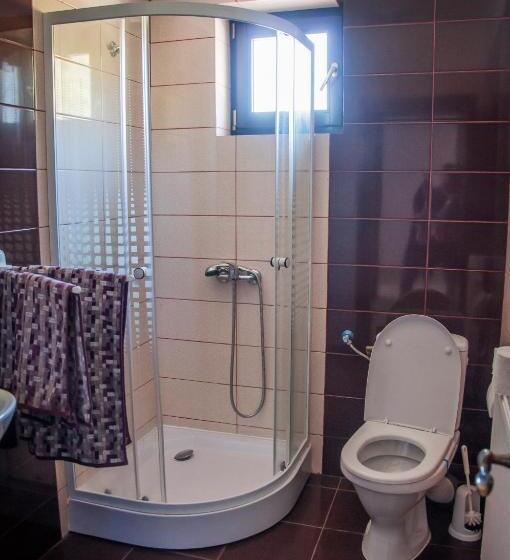 Номер Стандарт Вид на Горы, Pensiunea Drumul Voievozilor