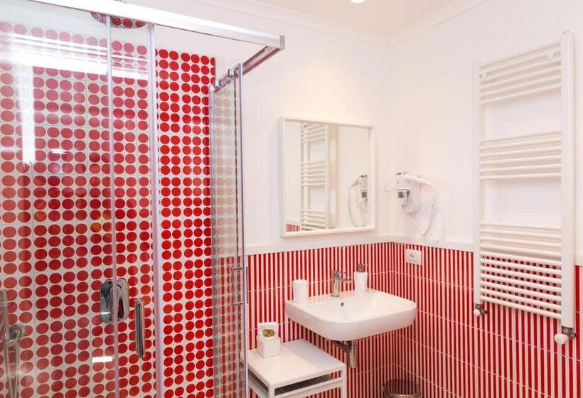 اتاق استاندارد, Maison Ro