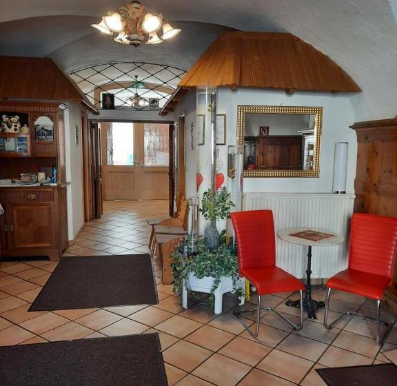 דירת חדר, Gästehaus Zur Post   Heritage Inn