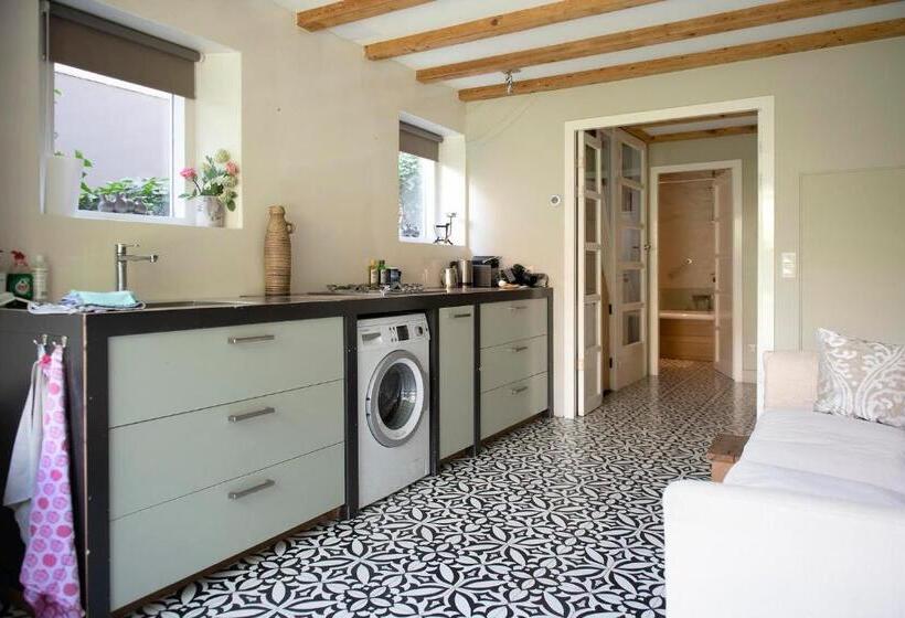 شقة غرفة نوم واحدة بالطابق الأرضى, Family House Amsterdam