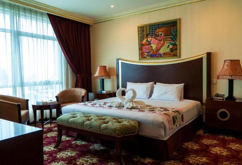 סוויטה, Ewan Hotel Sharjah