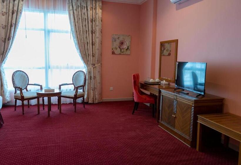 סוויטה, Ewan Hotel Sharjah