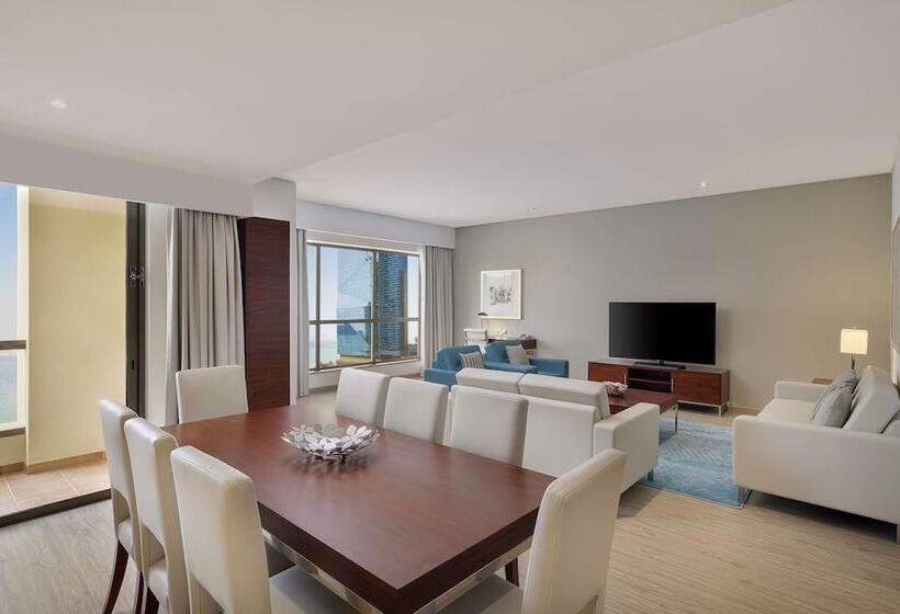 带海景的标准工作室, Hilton Dubai The Walk