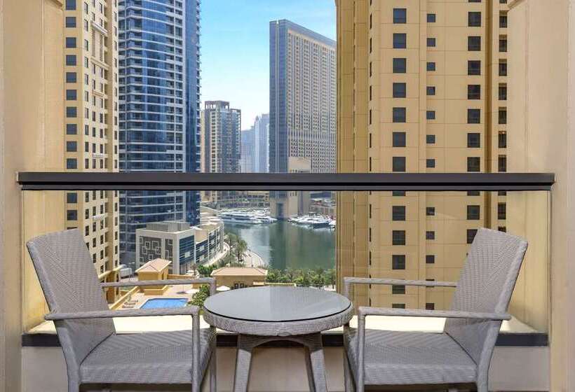 标准工作室, Hilton Dubai The Walk