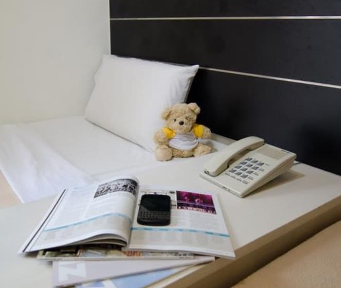 اتاق استاندارد, Asphodel Inn