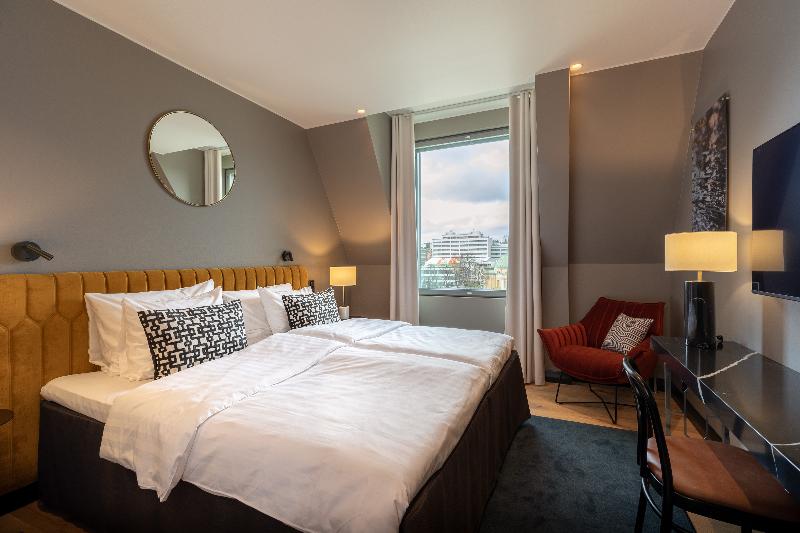 اتاق استاندارد سه نفره, Asphodel Inn