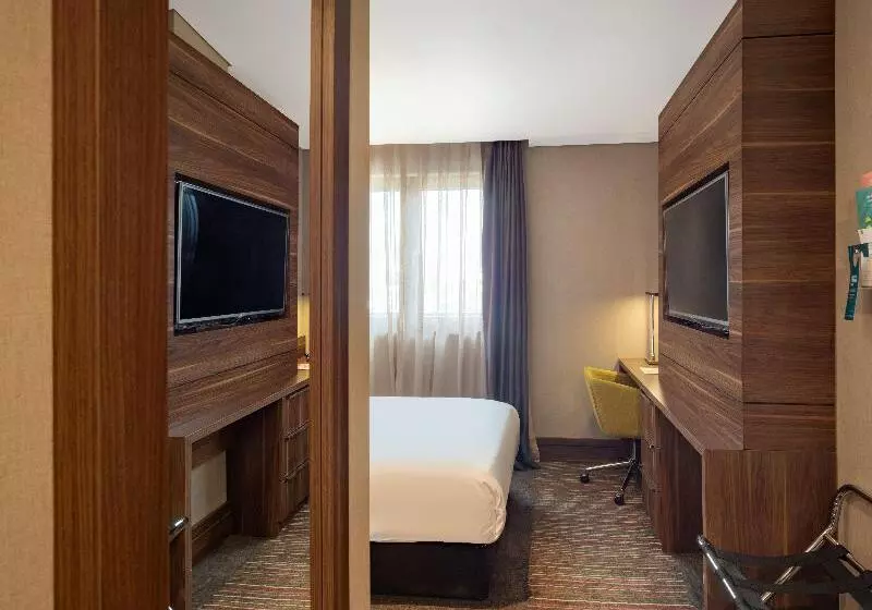 スーペリアトリプルルーム, B Hotel Salvador