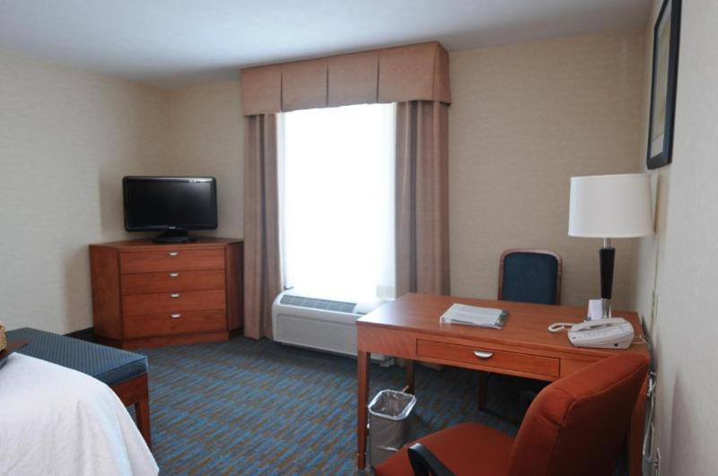 Стандартный Номер Кровать Кинг, Hampton Inn By Hilton Queretaro Tecnologico