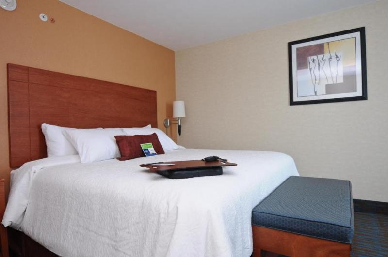 Стандартный Номер Кровать Кинг, Hampton Inn By Hilton Queretaro Tecnologico