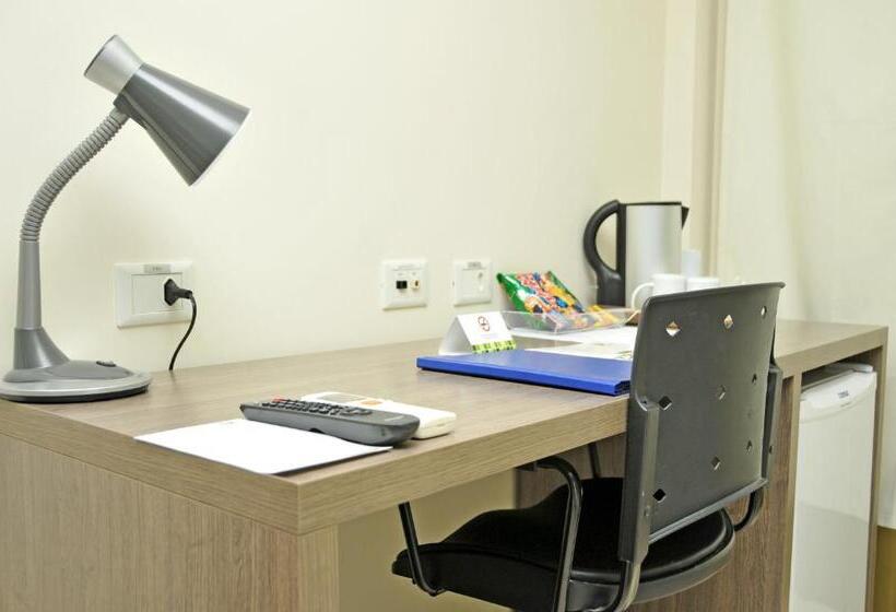 带大床的套房, Inter Cuiaba