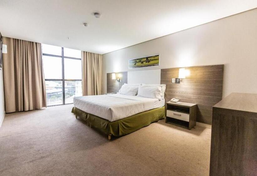 带大床的套房, Inter Cuiaba