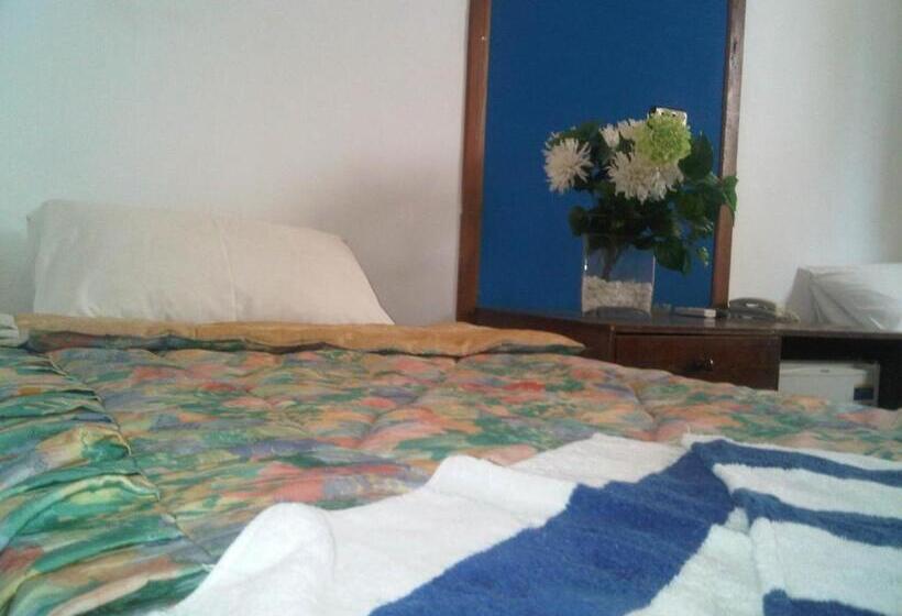 スタンダードルーム, Neptune