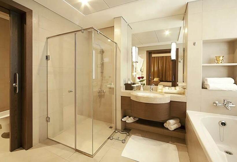 Люкс Повышенной Комфортности, Oaks Liwa Executive Suites