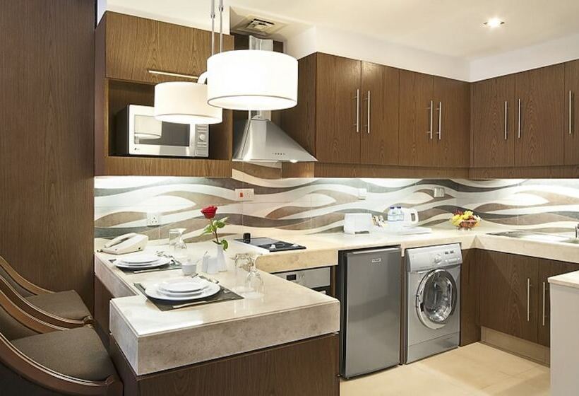 Люкс Повышенной Комфортности, Oaks Liwa Executive Suites