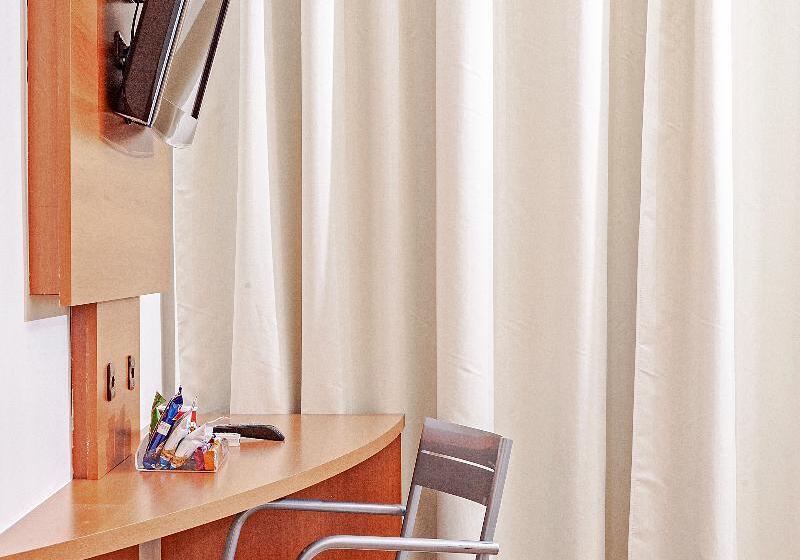 اتاق استاندارد یک نفره, Slim São Paulo Congonhas