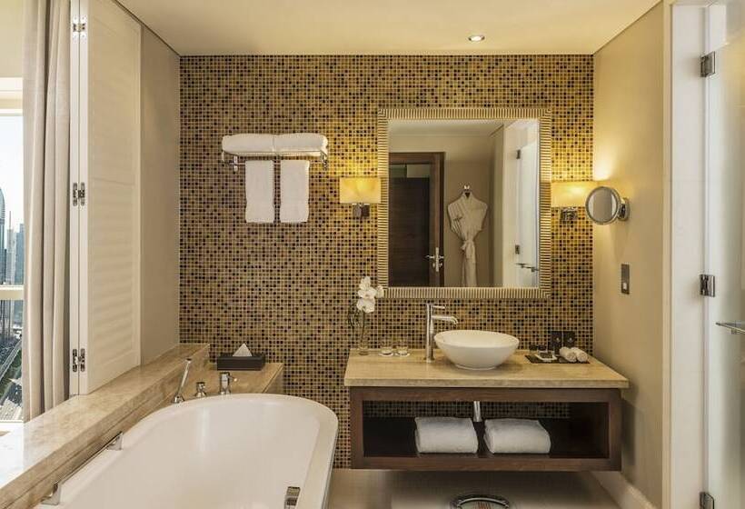 اتاق پرمیوم, The Tower Plaza Hotel Dubai