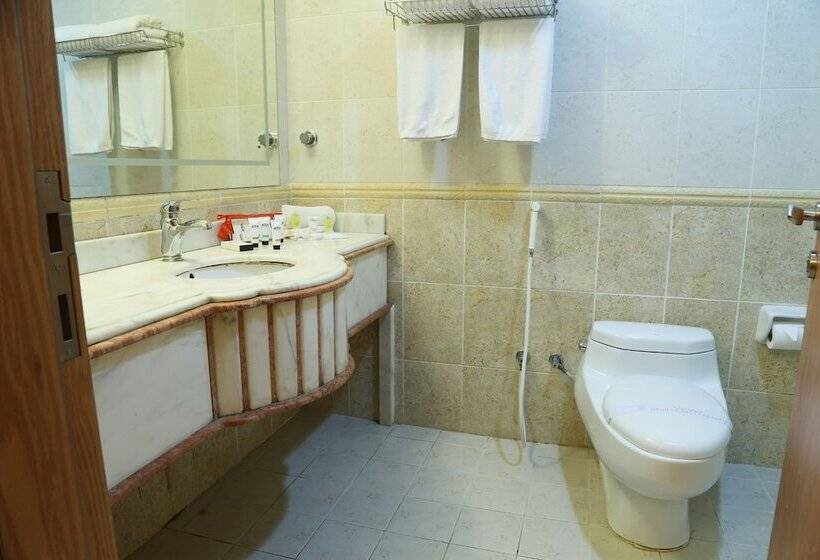 Люкс 2 Спальни, Landmark Suites Jeddah