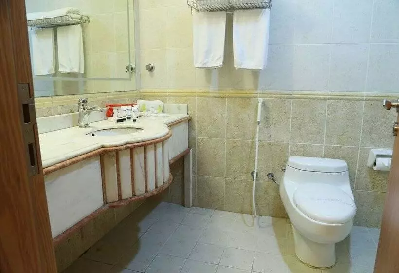 سوئیت 2 خوابه, Landmark Suites Jeddah