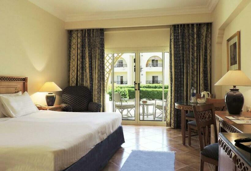 اتاق استاندارد با چشم‌انداز باغ, Old Palace Resort Sahl Hasheesh