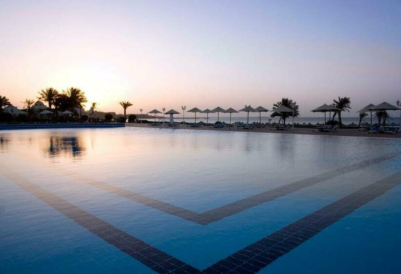 اتاق لوکس با چشمانداز دریا, Old Palace Resort Sahl Hasheesh