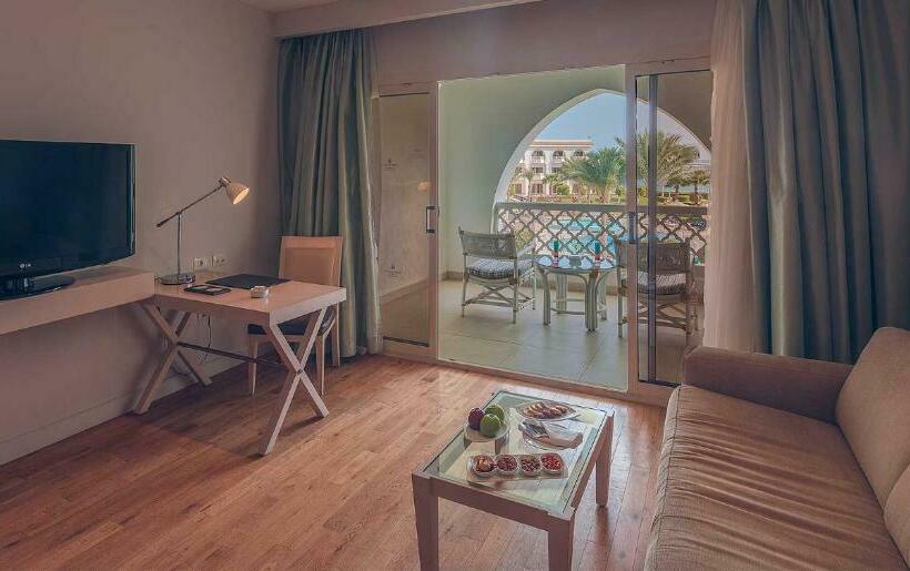 کلبه ییلاقی, Old Palace Resort Sahl Hasheesh