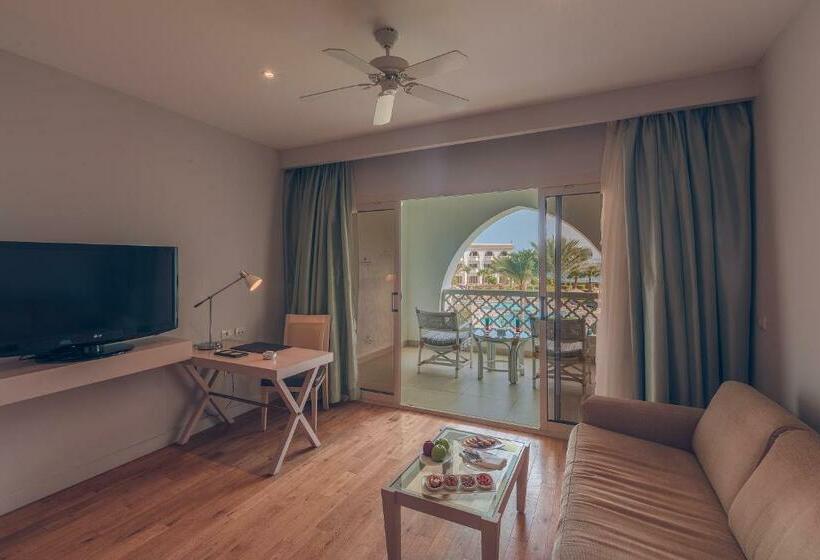 کلبه ییلاقی, Old Palace Resort Sahl Hasheesh