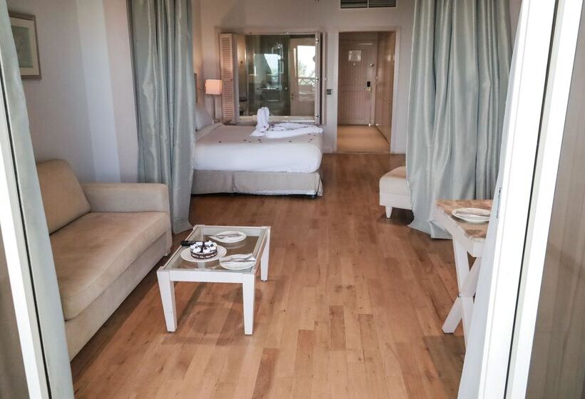 کلبه ییلاقی, Old Palace Resort Sahl Hasheesh