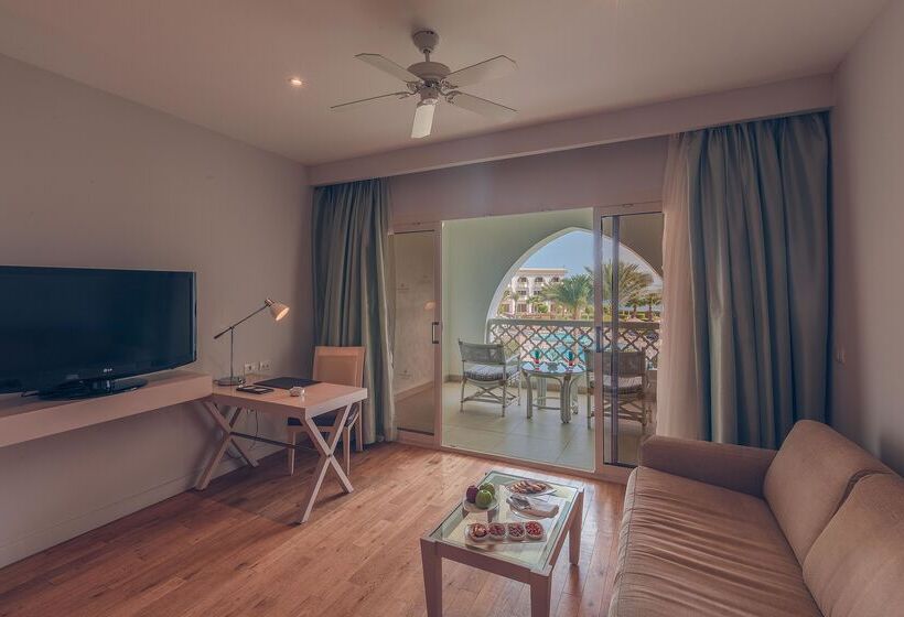 کلبه ییلاقی, Old Palace Resort Sahl Hasheesh