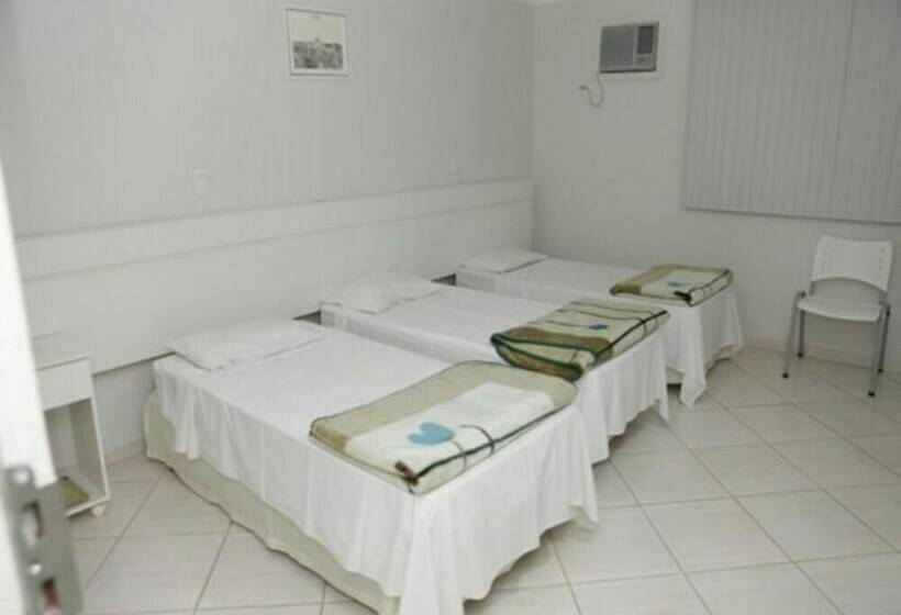 디럭스 트리플 룸, Voa Hotel Internacional