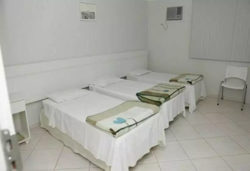 اتاق لوکس سه تخته, Voa Hotel Internacional