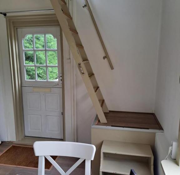 Дом 2 Спальни, B&b Saense Huisje
