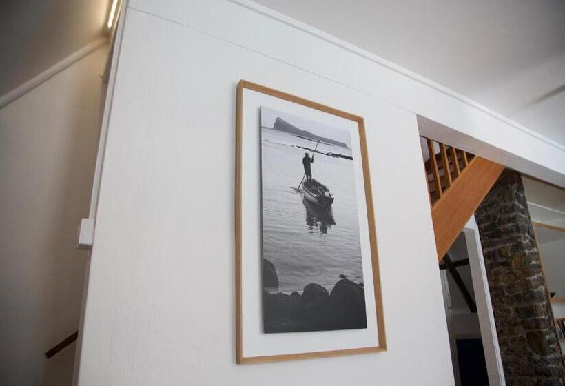 بنگله خانوادگی, Blue Bird