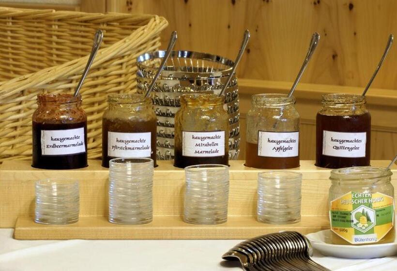 חדר סטנדרט לשלושה, Landgasthof Paradies