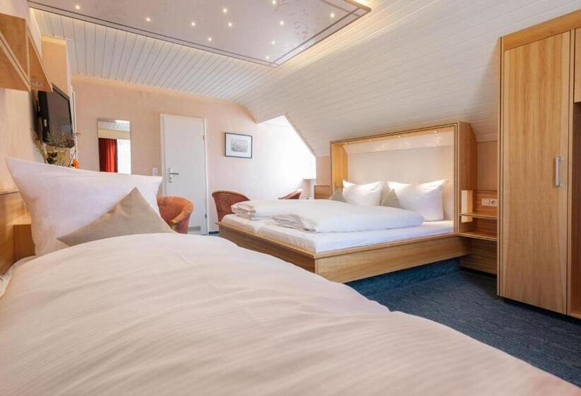 חדר סטנדרט לשלושה, Landgasthof Paradies