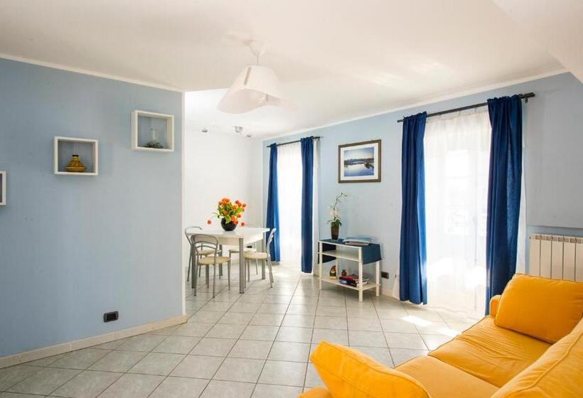 带1个卧室的带阳台的公寓, La Fiorana Ivrea