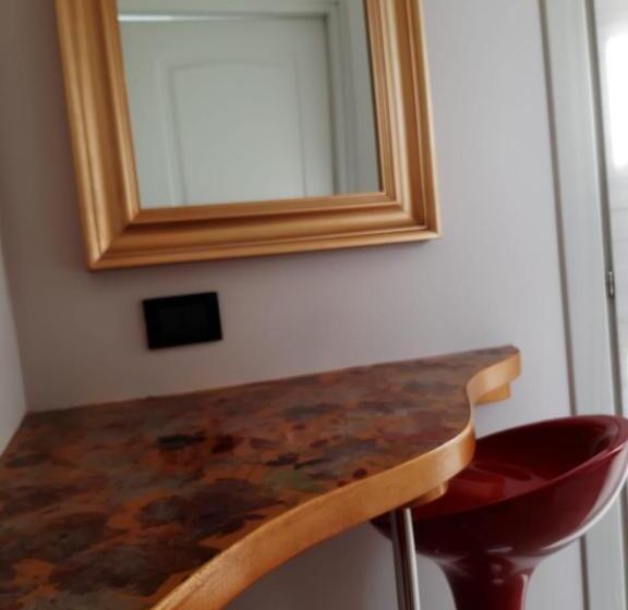 标准间, La Fiorana Ivrea