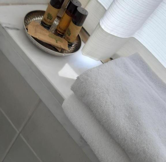 标准间, La Fiorana Ivrea