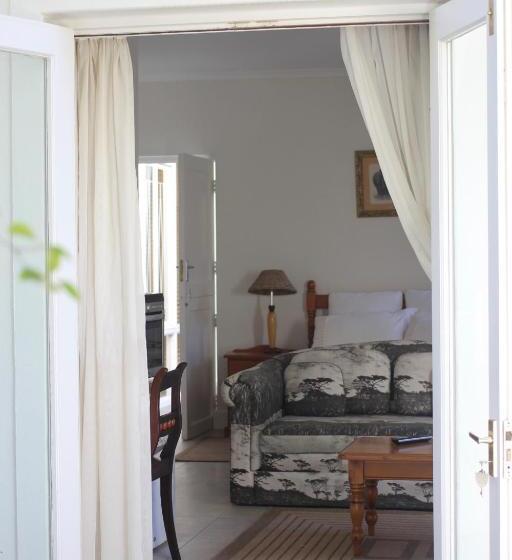 اتاق لوکس, B&b@9.libertas