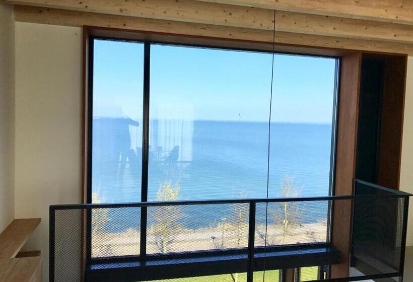 1 Bedroom Apartment Lake View, Lake View Apartment Amsterdam