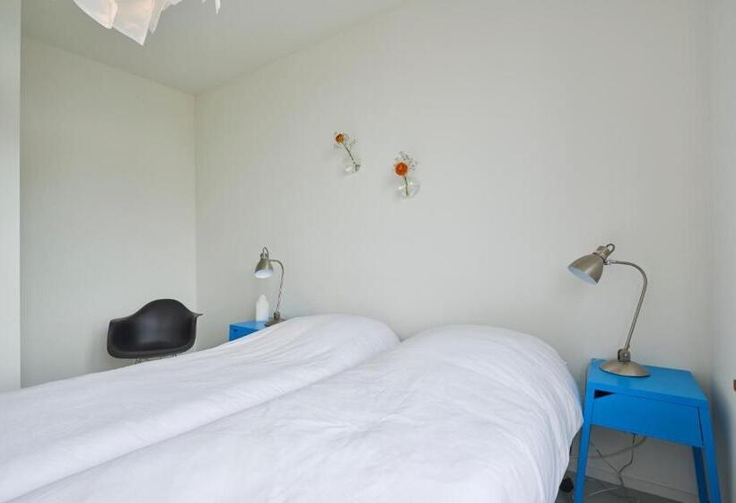 1 Bedroom Apartment Lake View, Lake View Apartment Amsterdam