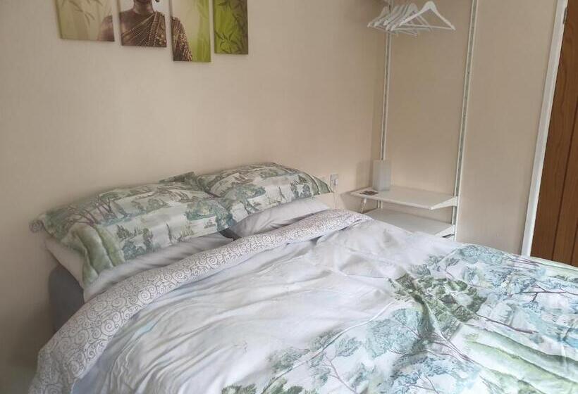 低层单卧公寓, Morland