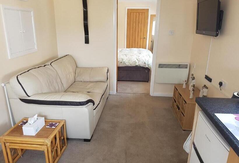 低层单卧公寓, Morland