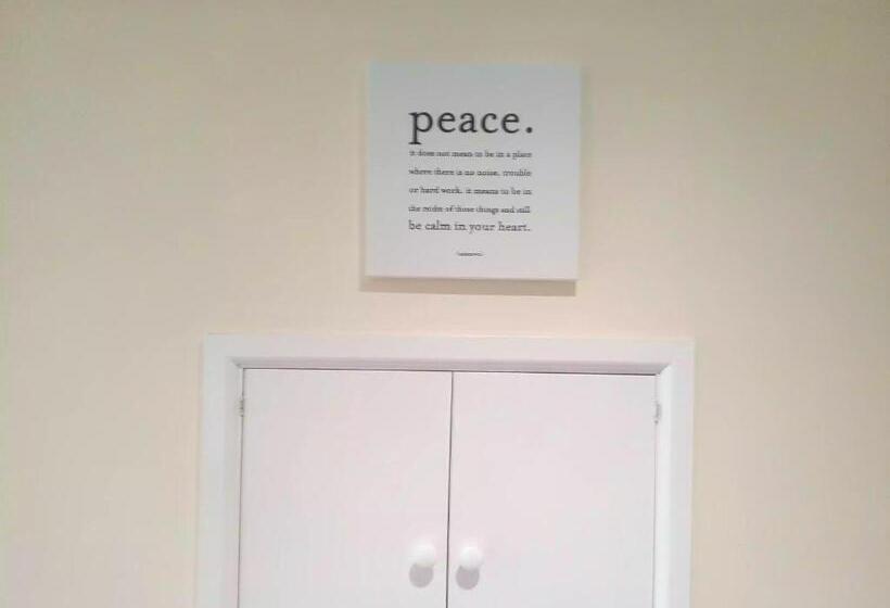 低层单卧公寓, Morland