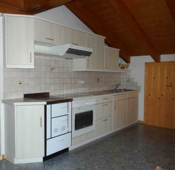 آپارتمان 1 خوابه با بالکن, Burggräflerhof